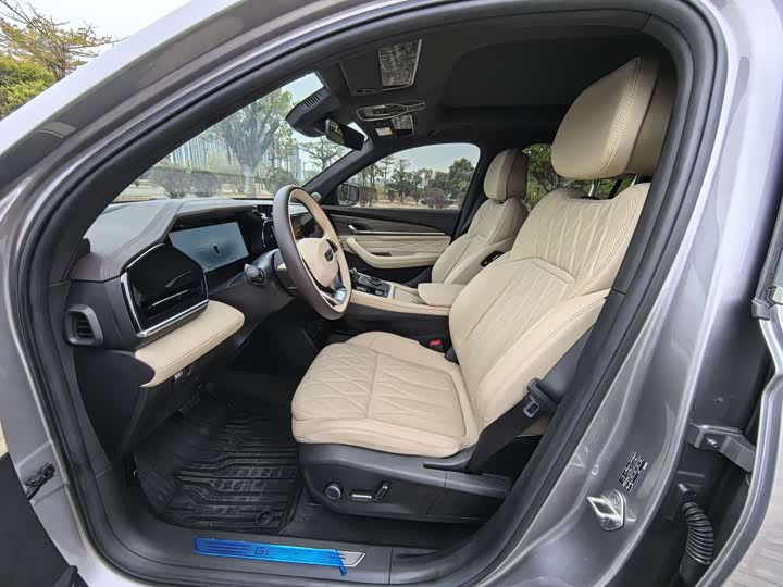 Geely Monjaro 2025 2025款 东方曜 2.0TD 自动揽星版