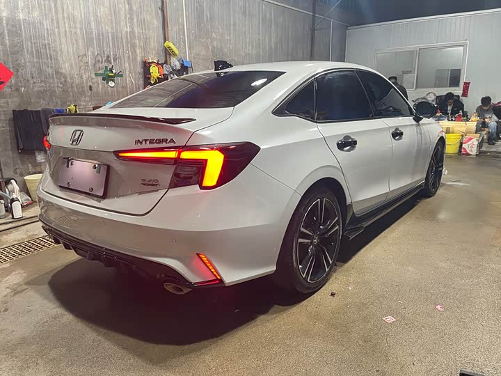 Honda Integra 2023 2023款 HATCHBACK 240TURBO CVT幻夜·豪华版