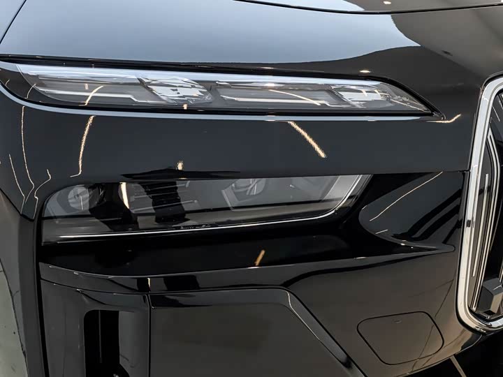 BMW 7 Series 2023 2023款 740Li 领先型 M运动套装