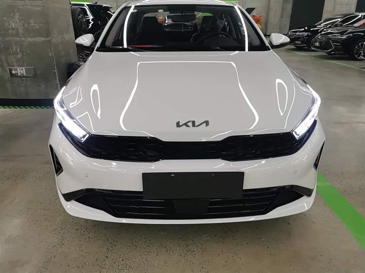 Kia K3 2024 2024款 1.5L CVT舒适优享版