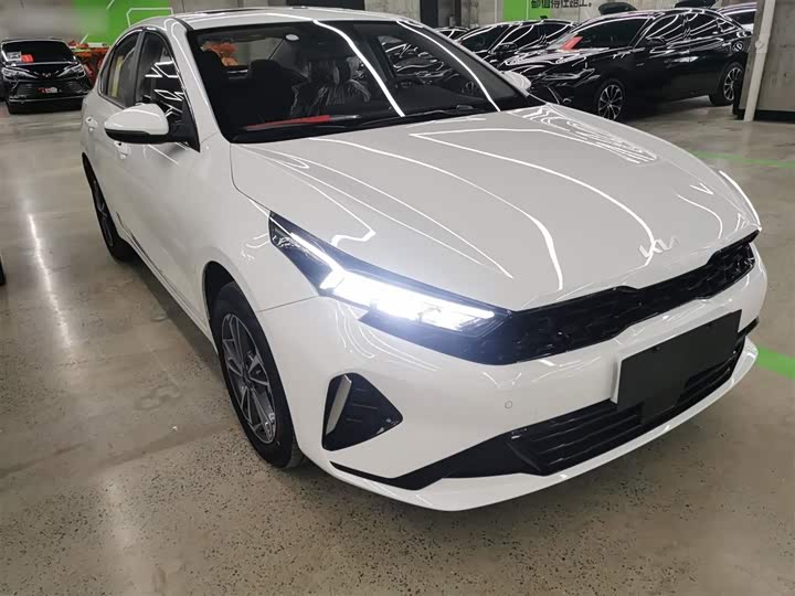 Kia K3 2024 2024款 1.5L CVT舒适优享版