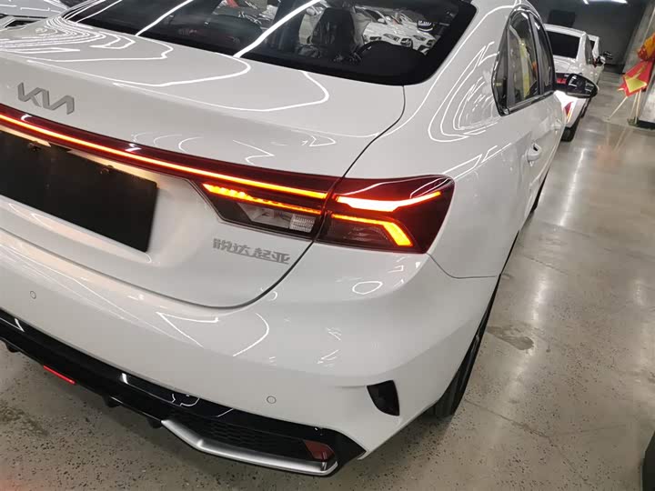 Kia K3 2024 2024款 1.5L CVT舒适优享版