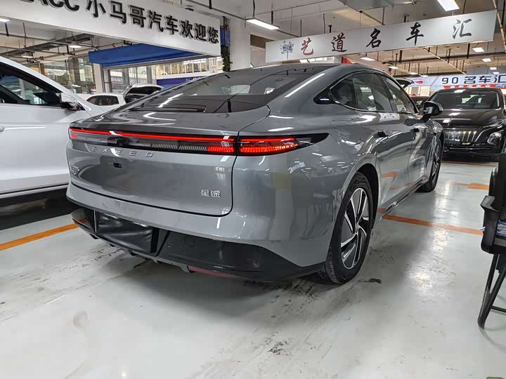 Exeed Sterra ES 2025 2025款 增程 Max 城区辅助驾驶