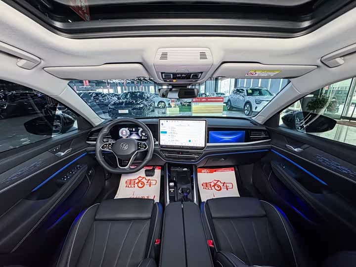 Volkswagen Passat 2025 2025款 Pro 380TSI 星空龙运版