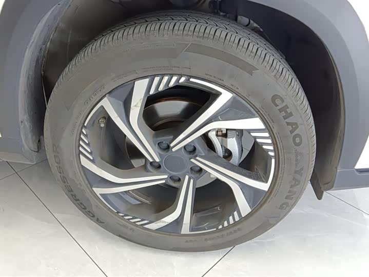 Geely Atlas 2023 2023款 博越COOL 1.5TD 智慧型