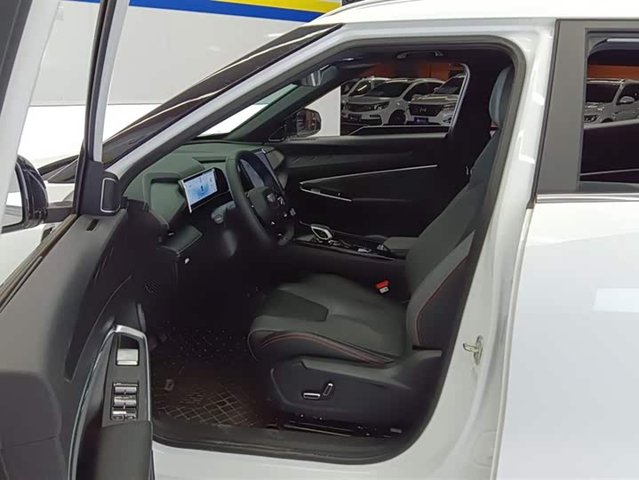 Geely Atlas 2023 2023款 博越COOL 1.5TD 智慧型