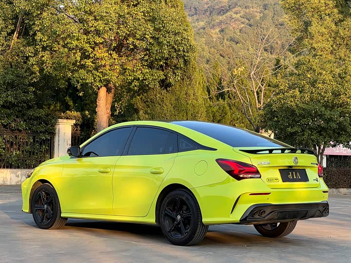 MG Motor 5 Scorpio 2022 2022款 1.5T Trophy运动旗舰版