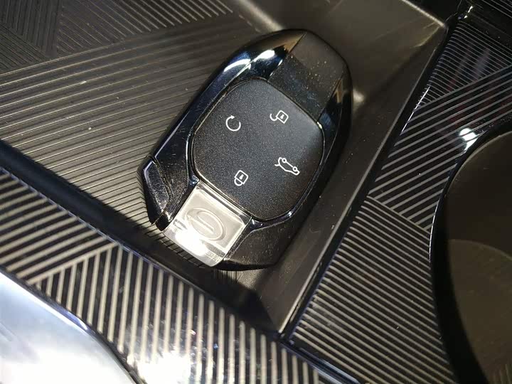 GAC Trumpchi Emkoo 2022 2022款 1.5T 超新星Pro版