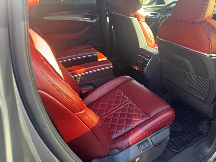 Audi Q6 2023 2023款 45 TFSI quattro 黑武士版 Light