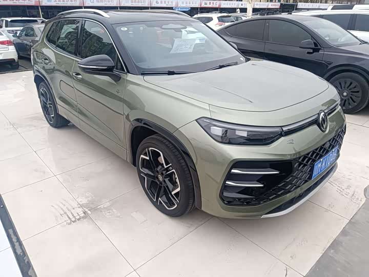 Volkswagen Tayron 2025 2025款 探岳L 380TSI 四驱豪华Easy包