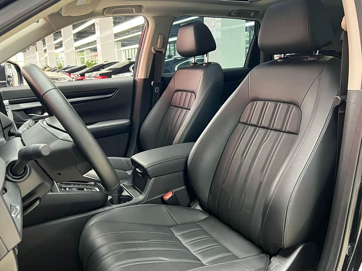 Honda Breeze 2025 2025款 240TURBO 两驱豪华版 5座