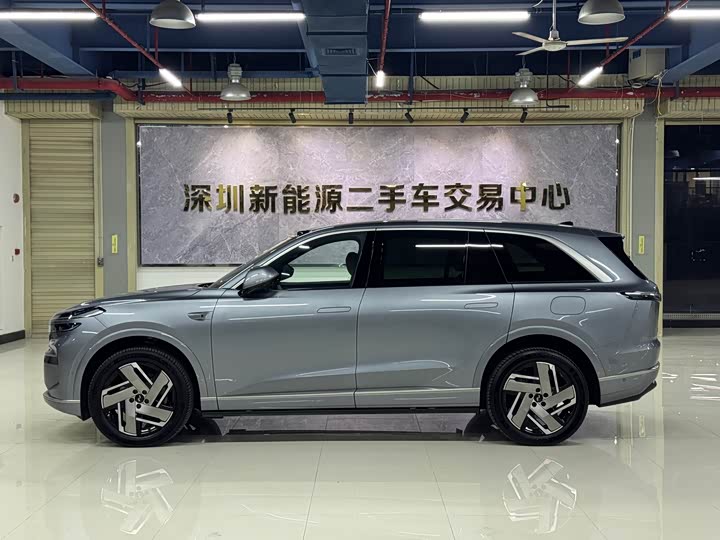 Nio Onvo L90 2025 2025款 Ultra 六座版