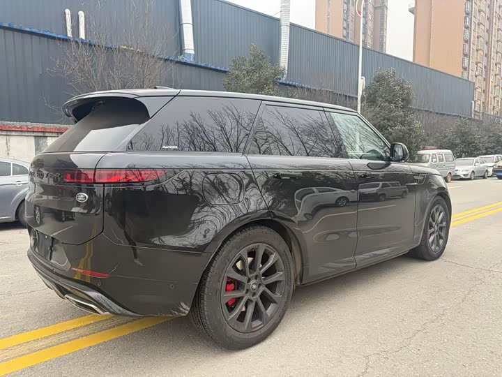 Land Rover Range Rover Sport 2024 2024款 400PS Dynamic SE