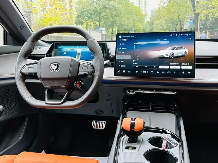 Changan UNI-V 2025 2025款 第三代 2.0T 劲擎型