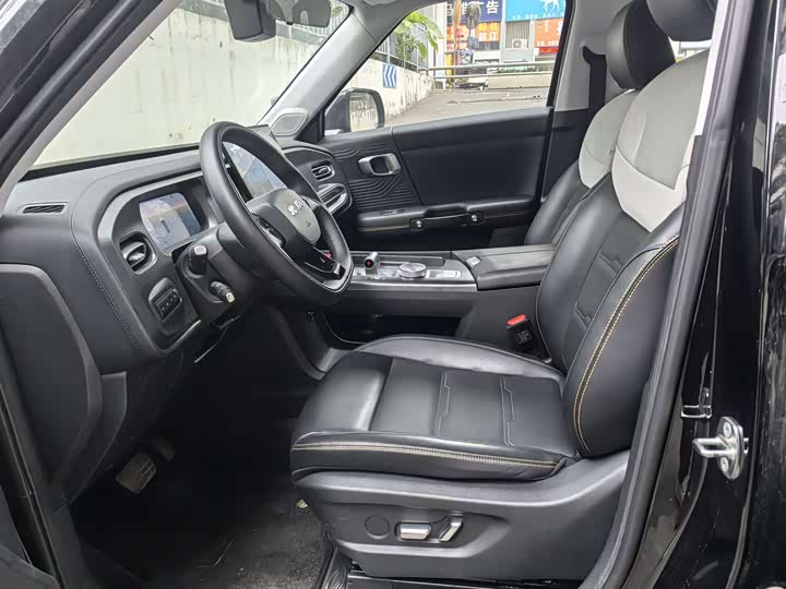 BAIC Beijing BJ30 2024 2024款 1.5T 魔核电驱进阶版