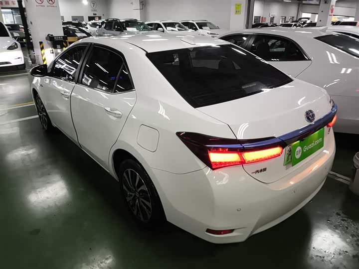 Toyota Corolla Hybrid 2020 2020款 1.8L E-CVT舒适版