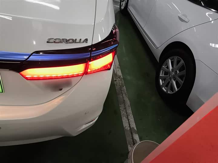 Toyota Corolla Hybrid 2020 2020款 1.8L E-CVT舒适版