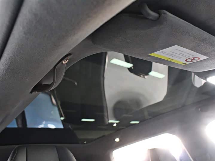 Zeekr X 2025 2025款 四座后驱魔方版