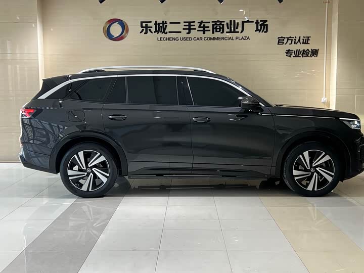 Volkswagen Tavendor 2024 2024款 380TSI 四驱R-Line巡游版