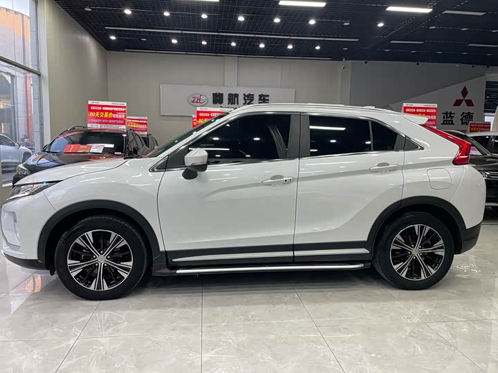 Mitsubishi Eclipse Cross 2021 2021款 1.5T CVT两驱梦想版