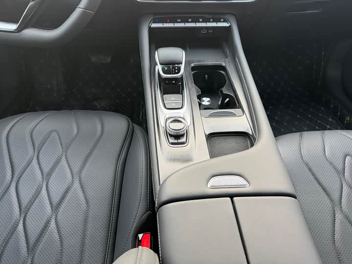 Chery Arrizo 8 Pro 2025 2025款 1.6T DCT 舒适型