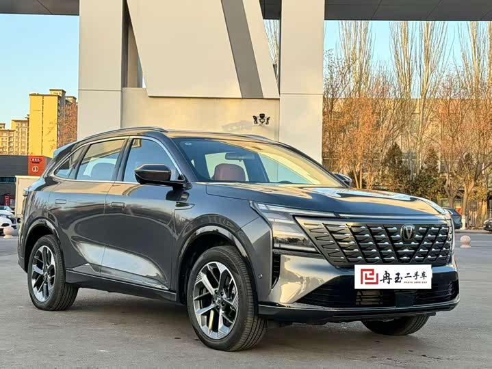 Changan CS75 Plus 2025 2025款 第四代 1.5T 新蓝鲸 智慧旗舰型