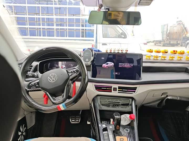 Volkswagen Tayron X 2023 2023款 330TSI 两驱尊贵高能版