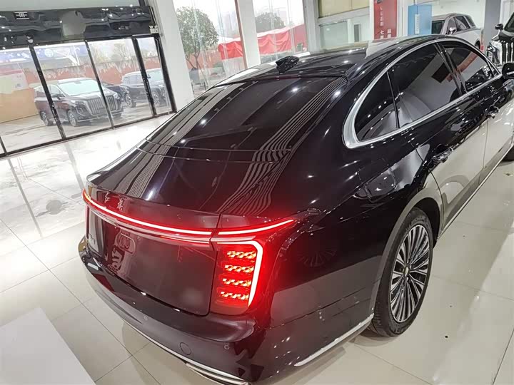 Hongqi H9 2024 2024款 2.0T 旗享 豪华商务版