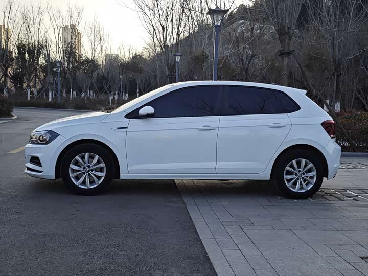 Volkswagen Polo 2023 2023款 Plus 1.5L 自动炫彩科技版