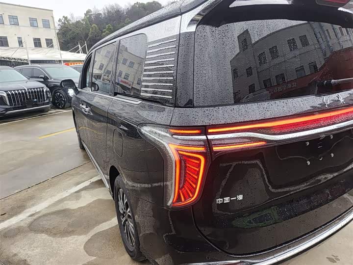 Hongqi HQ9 Hybrid 2024 2024款 2.0T 四驱商务版
