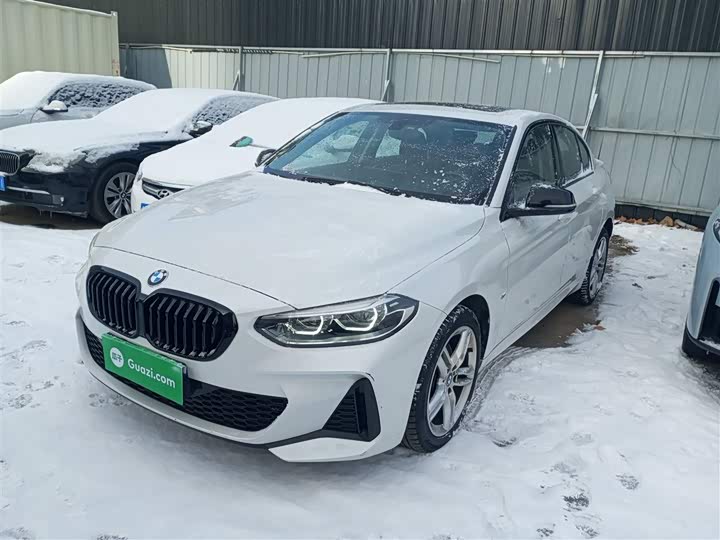 BMW 1 Series 2023 2023款 120i M运动曜夜版