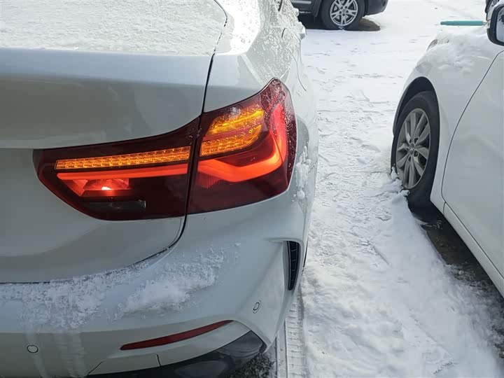 BMW 1 Series 2023 2023款 120i M运动曜夜版