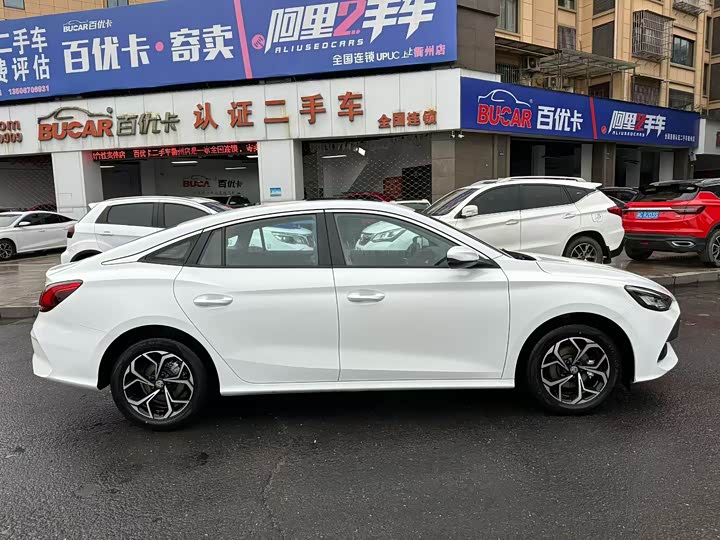 MG Motor 5 2023 2023款 180DVVT CVT风尚版