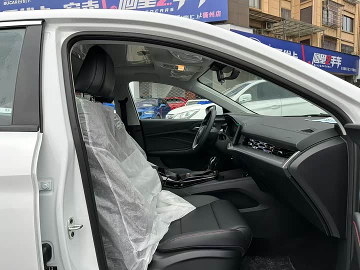 MG Motor 5 2023 2023款 180DVVT CVT风尚版