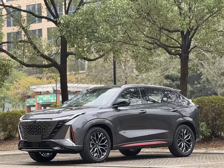 Changan Oshan Z6 2023 2023款 蓝鲸 1.5T DCT智酷型