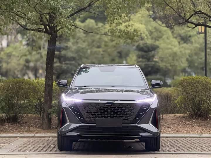 Changan Oshan Z6 2023 2023款 蓝鲸 1.5T DCT智酷型