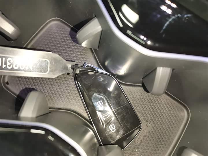 Volkswagen Teramont Pro 2025 2025款 途昂 Pro 450TSI 四驱登峰版