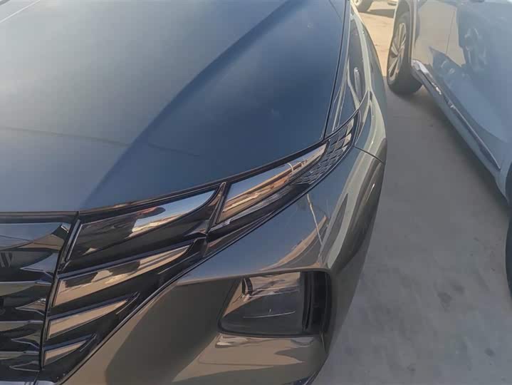 Hyundai Tucson L 2023 2023款 途胜L 1.5T 自动两驱LUX尊贵版