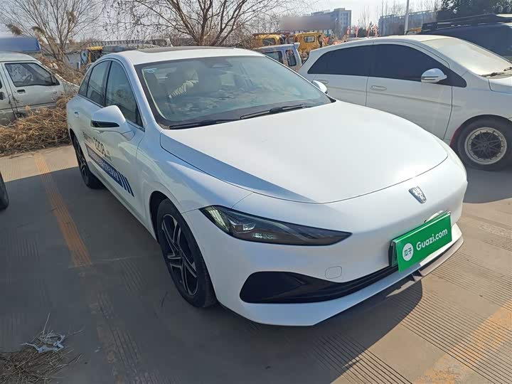 Roewe D7 2023 2023款 DMH 125km 旗舰版