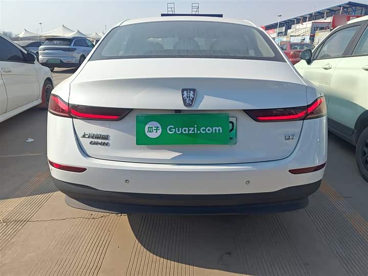 Roewe D7 2023 2023款 DMH 125km 旗舰版