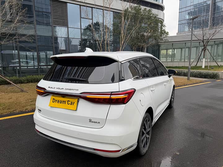 BYD Song Max Hybrid 2022 2022款 DM-i 105KM 旗舰型