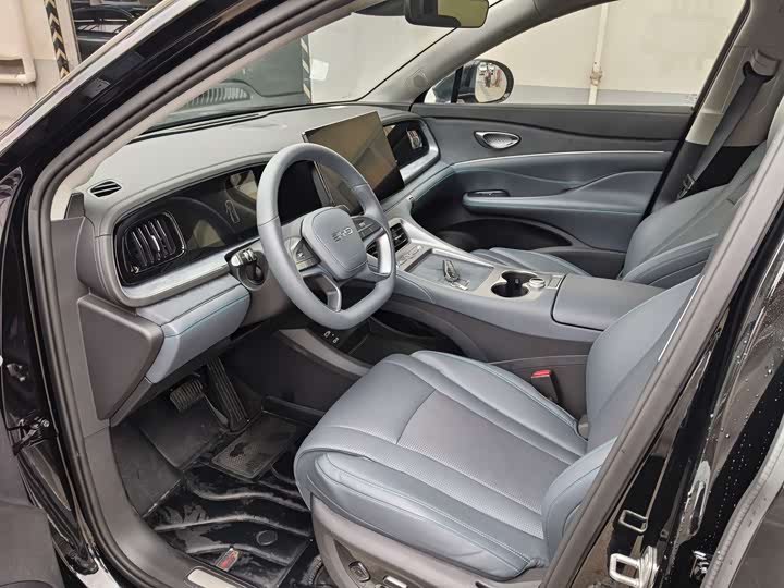 BYD Sea Lion 07 DM-i Hybrid 2025 2025款 150 领航+版