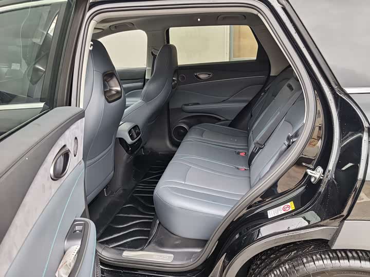 BYD Sea Lion 07 DM-i Hybrid 2025 2025款 150 领航+版