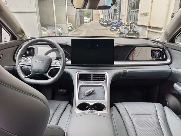 BYD Sea Lion 07 DM-i Hybrid 2025 2025款 150 领航+版