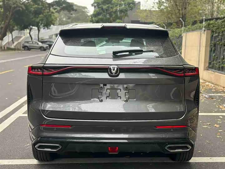 Changan UNI-Z Hybrid 2025 2025款 智慧新蓝鲸 125km 战舰+