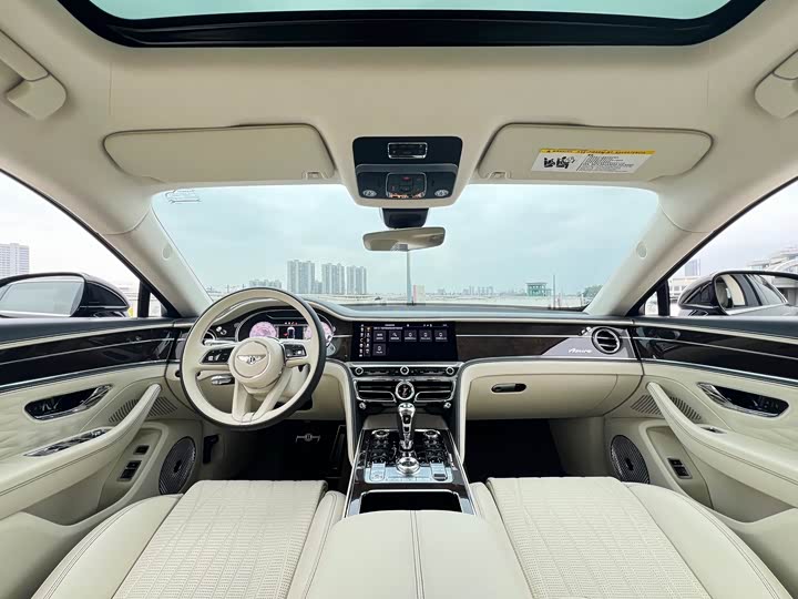 Bentley Flying Spur 2024 2024款 4.0T V8 雅度版