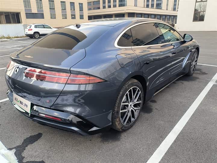 Denza Z9 2024 2024款 1100km 四驱Max版