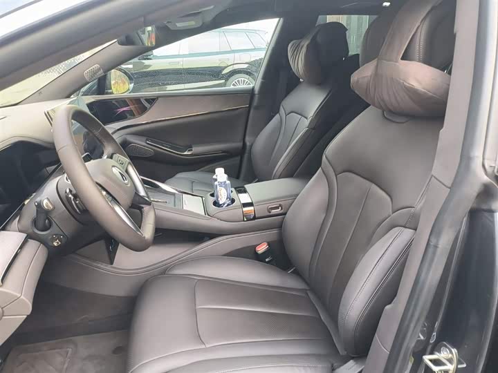 Denza Z9 2024 2024款 1100km 四驱Max版