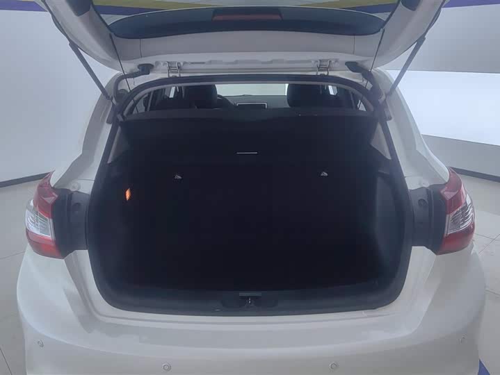 Nissan Tiida 2024 2024款 1.6L CVT智行版