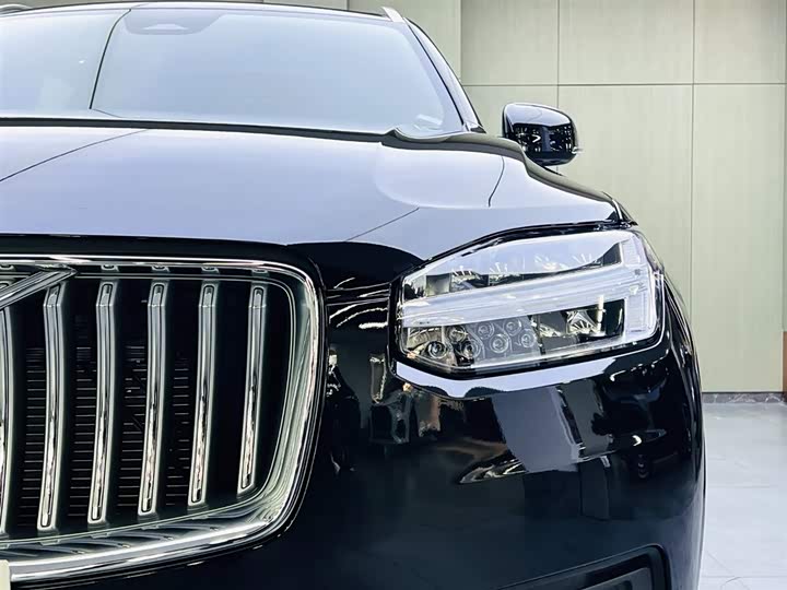 Volvo XC90 2025 2025款 B6 智雅豪华版 7座